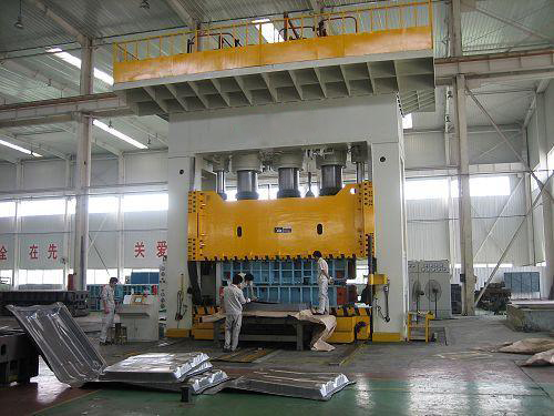 YW96K汽車(chē)縱橫梁拉伸成型框架式液壓機(jī)